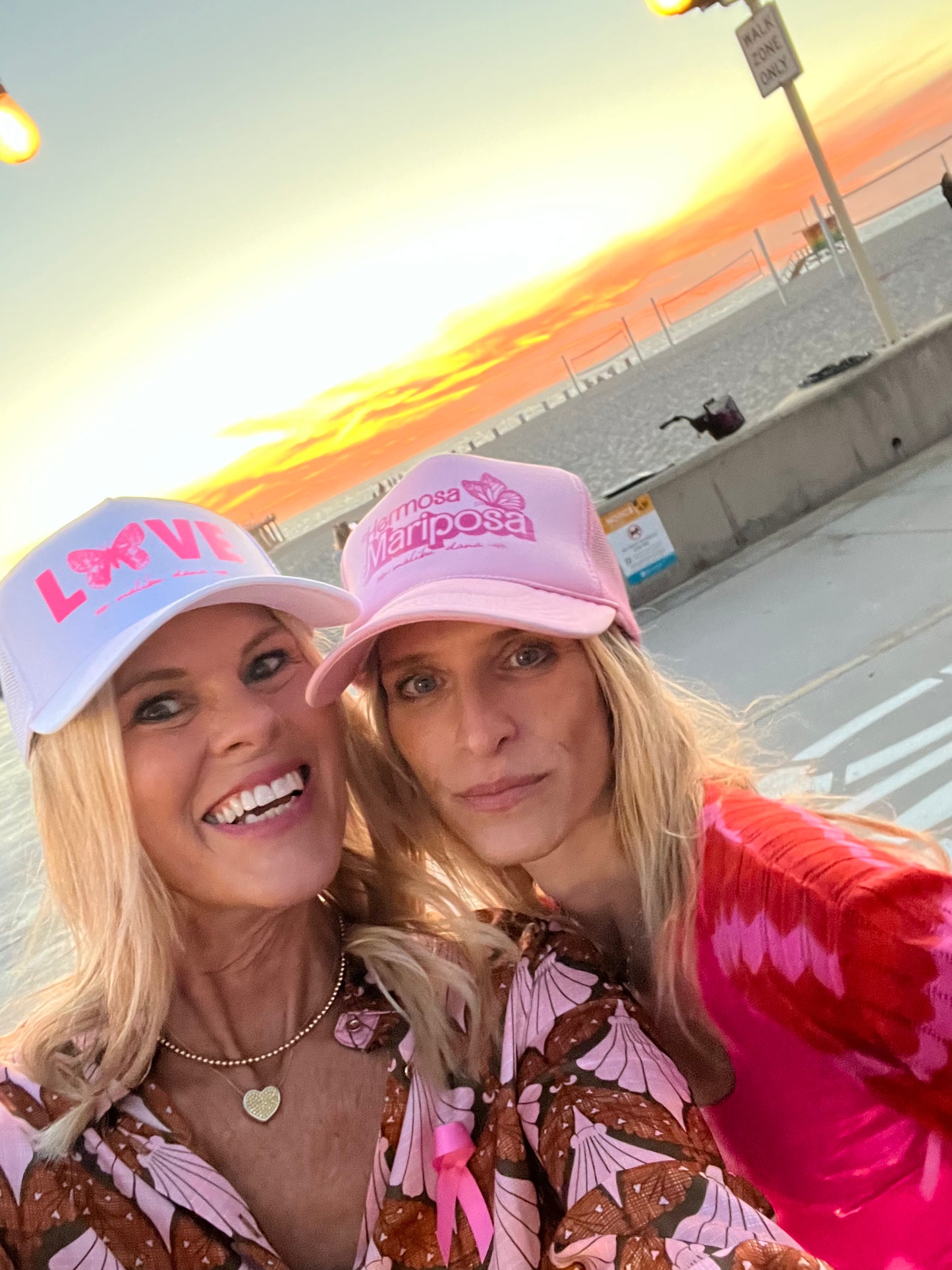 Hermosa Mariposa Trucker Hat