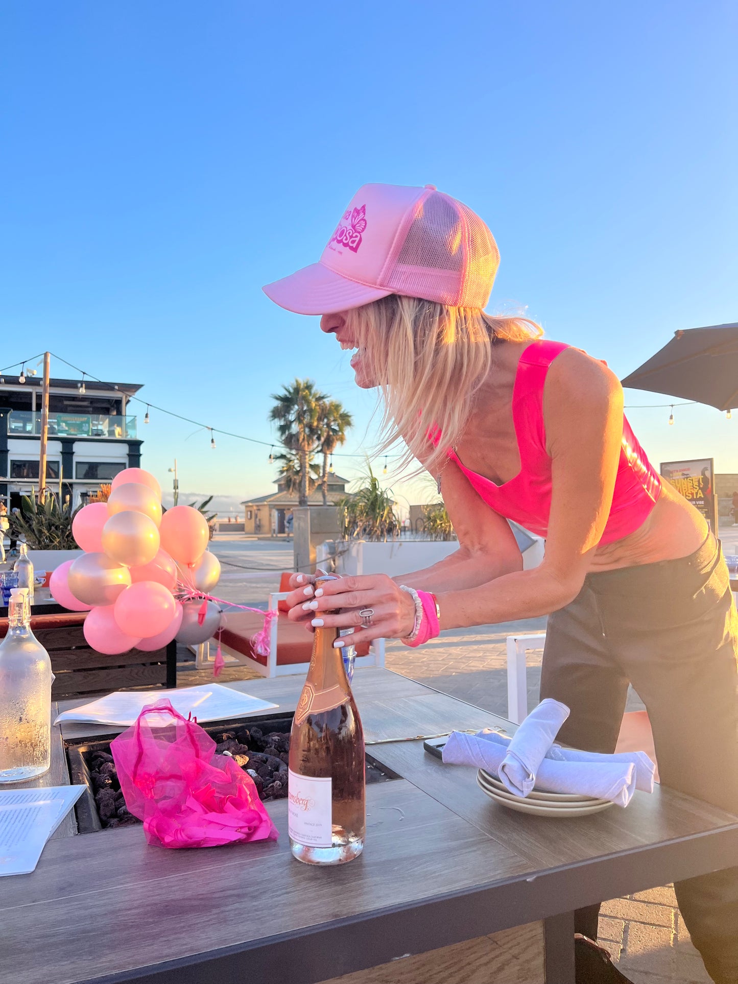 Hermosa Mariposa Trucker Hat