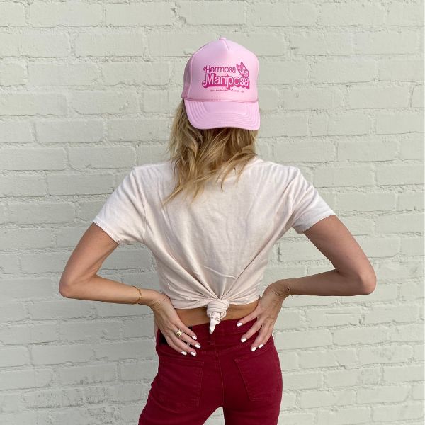 Hermosa Mariposa Trucker Hat