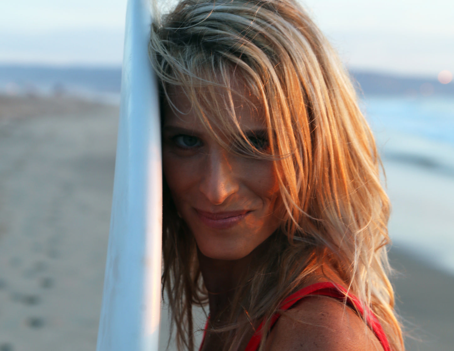 El Porto Surf Shop x Malibu Dana 2019 Swimsuit Calendar