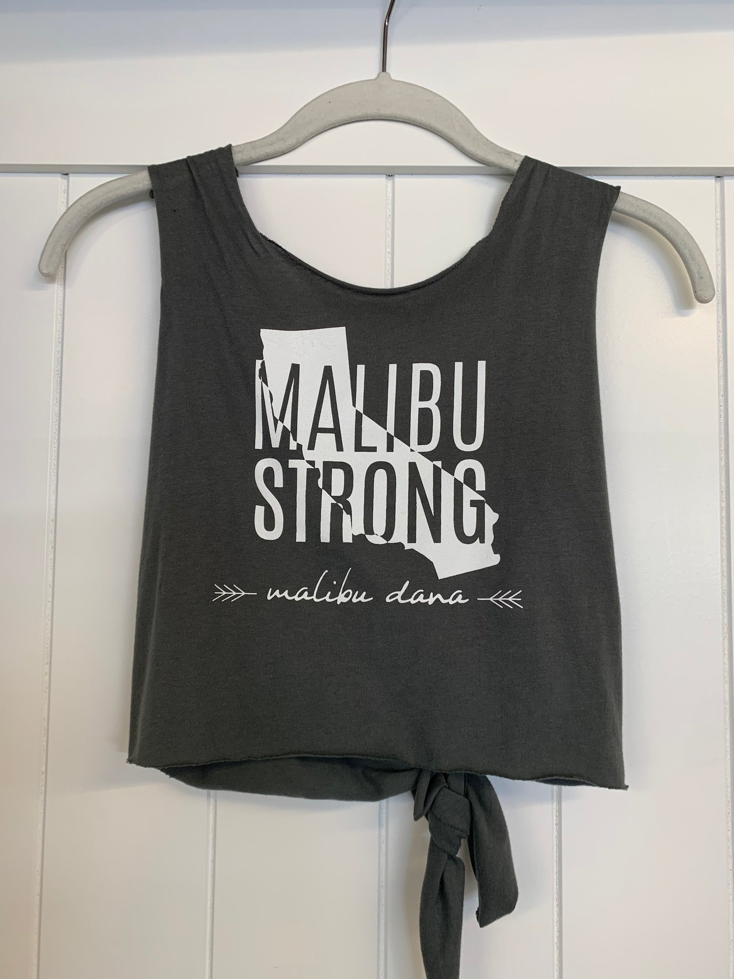 LNG x MD - Malibu Strong Tie Top